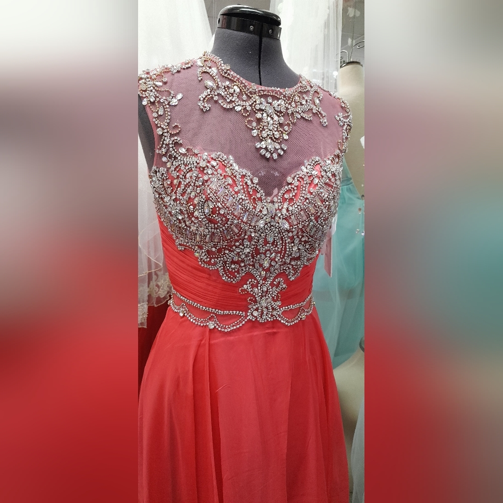 Prom Gala red Carpet dress